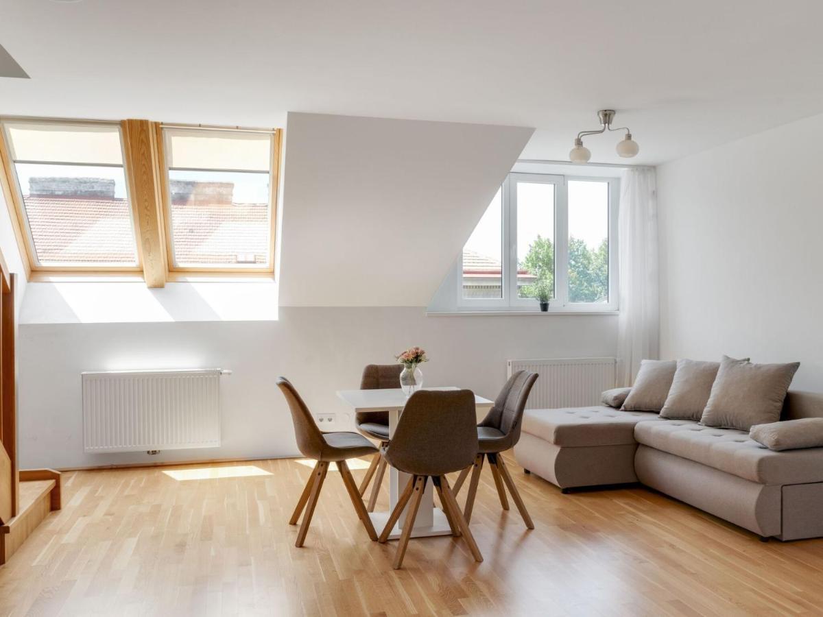 Elegant Apartment In Vienna With Patio Экстерьер фото