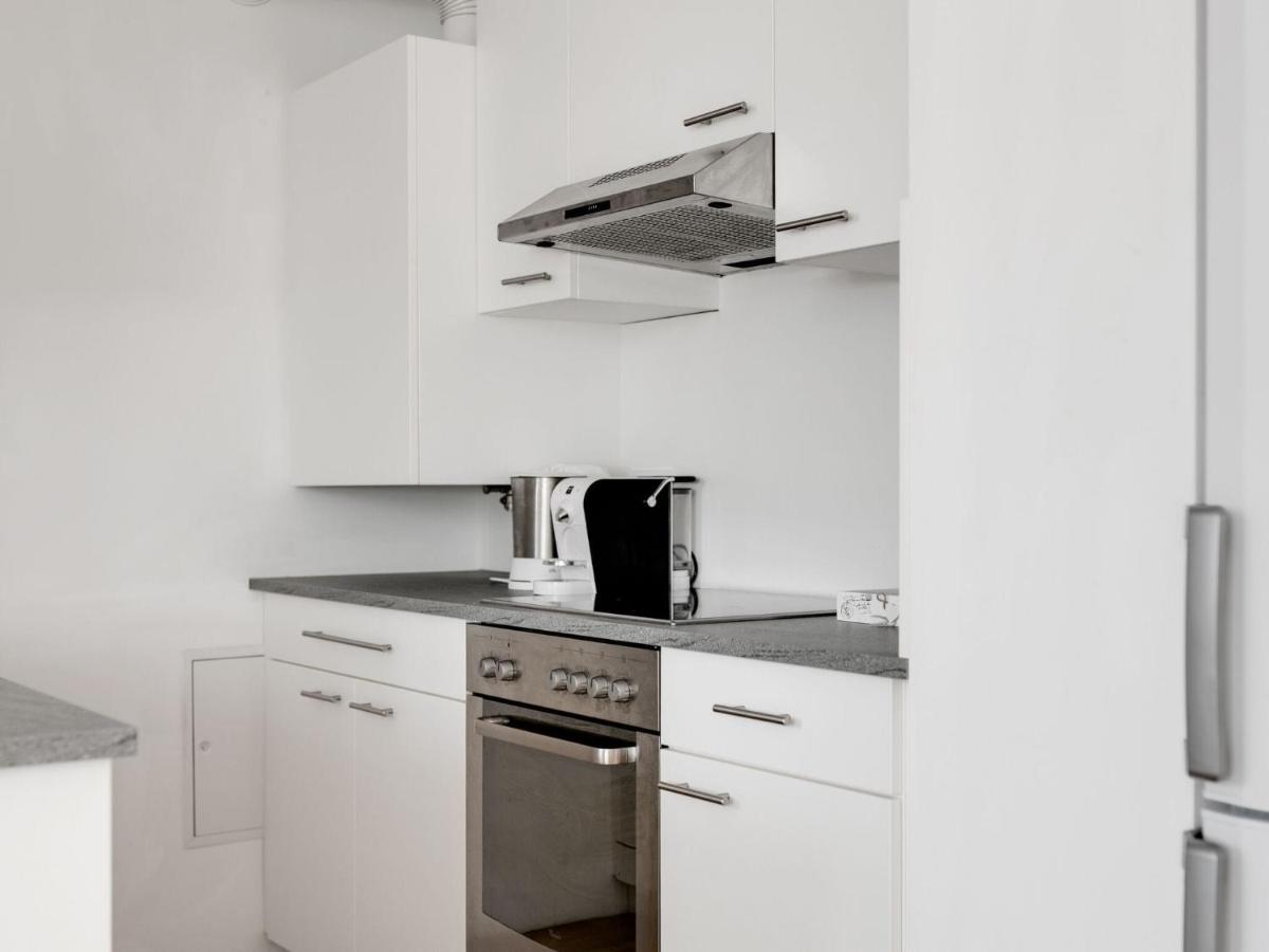 Elegant Apartment In Vienna With Patio Экстерьер фото